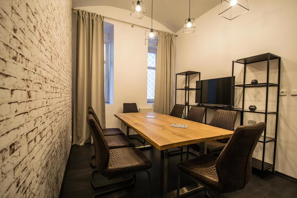 Brooklyn Sauna Apt By Ruterra Praga Zewnętrze zdjęcie