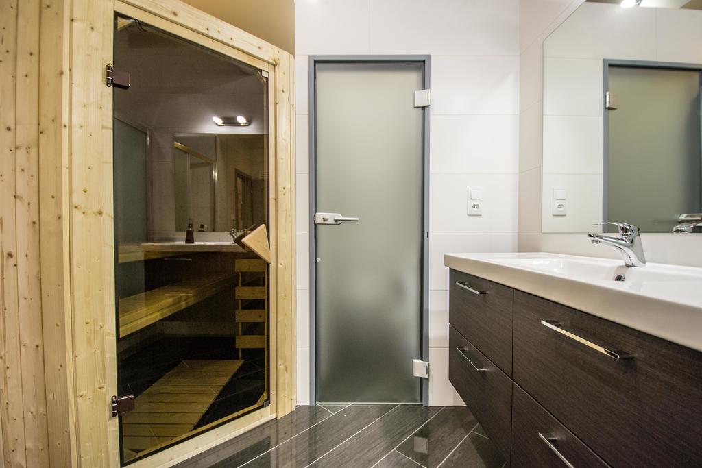 Brooklyn Sauna Apt By Ruterra Praga Zewnętrze zdjęcie