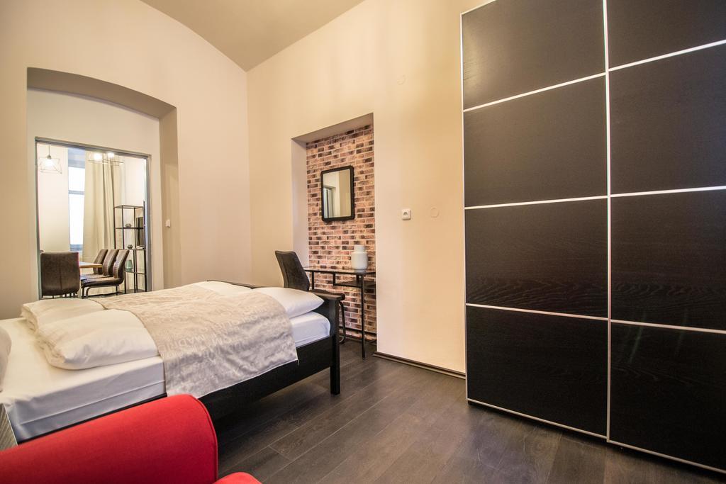 Brooklyn Sauna Apt By Ruterra Praga Zewnętrze zdjęcie